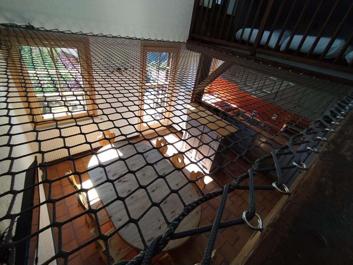 Chalet Appart'Hotel L'Eau Vive Saint-Nicolas-la-Chapelle  外观 照片