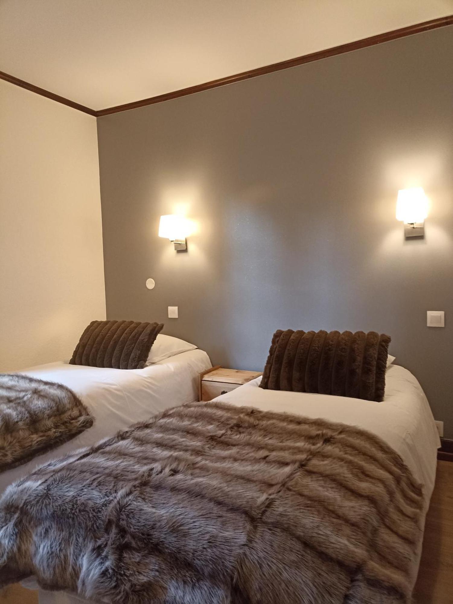 Chalet Appart'Hotel L'Eau Vive Saint-Nicolas-la-Chapelle  外观 照片