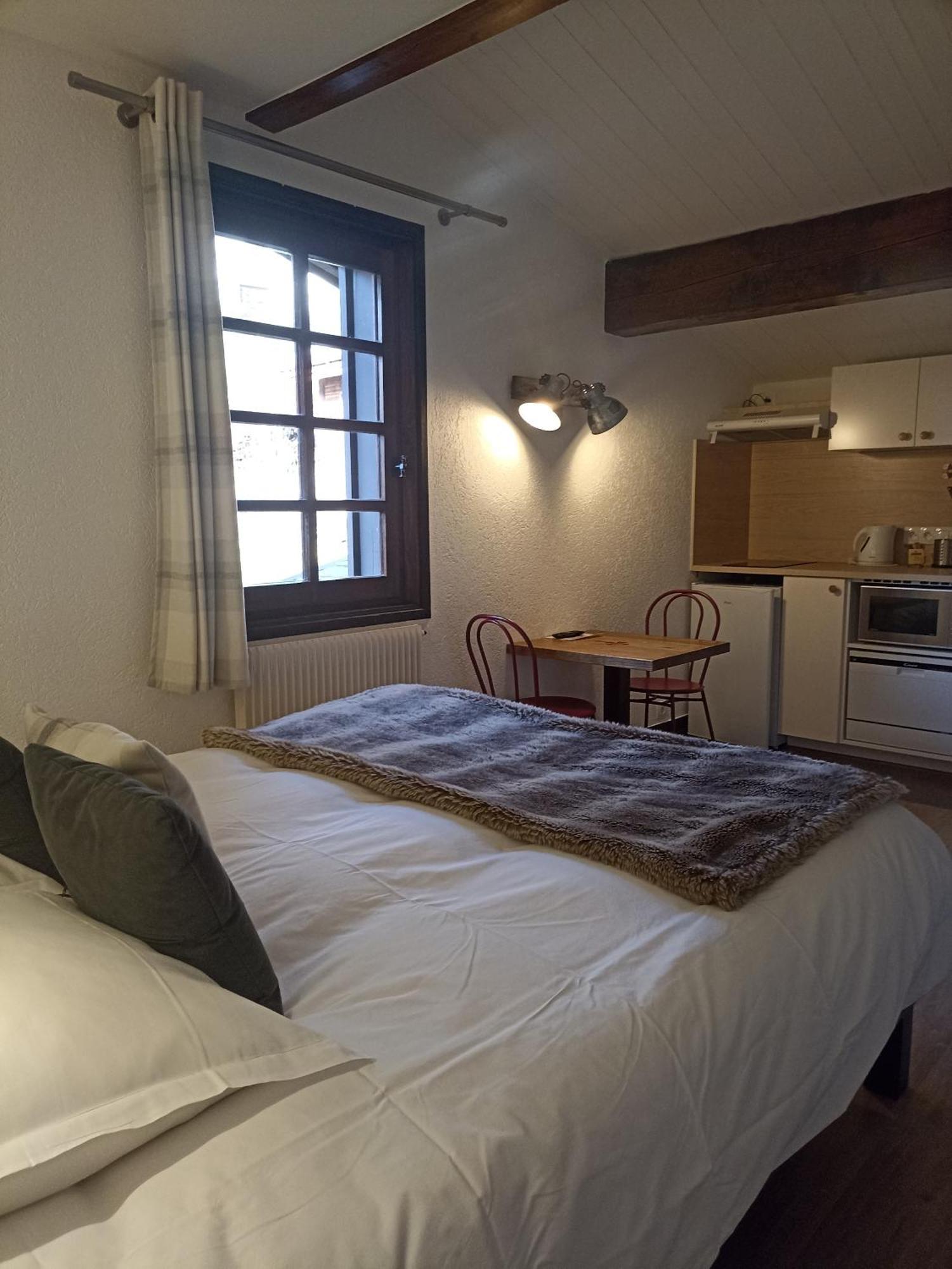 Chalet Appart'Hotel L'Eau Vive Saint-Nicolas-la-Chapelle  外观 照片